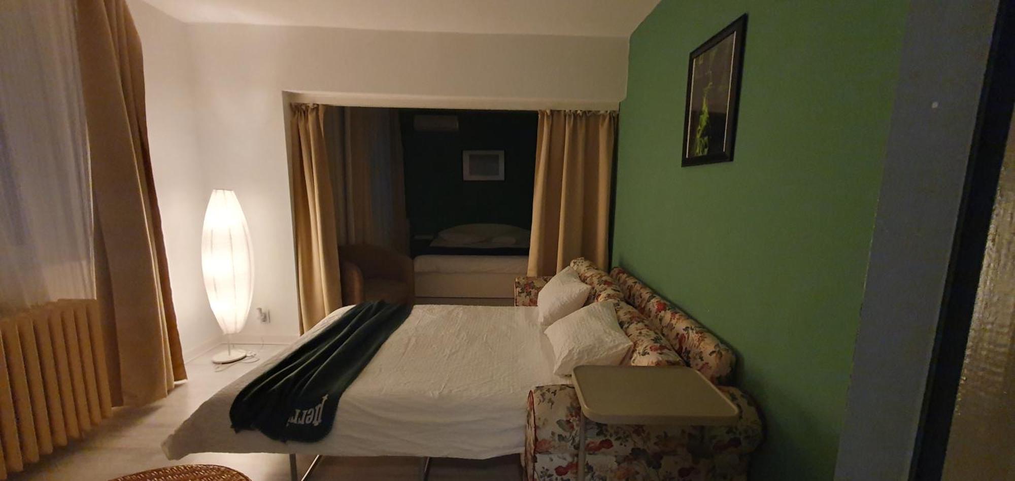 Come And Sleep Studio Old City Bucharest Luaran gambar